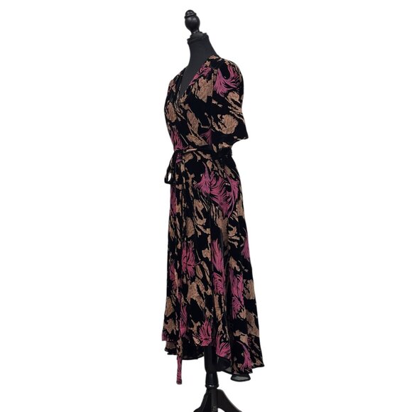 Zara Raised Flower Dress | Midi Length - Picture 4 of 6